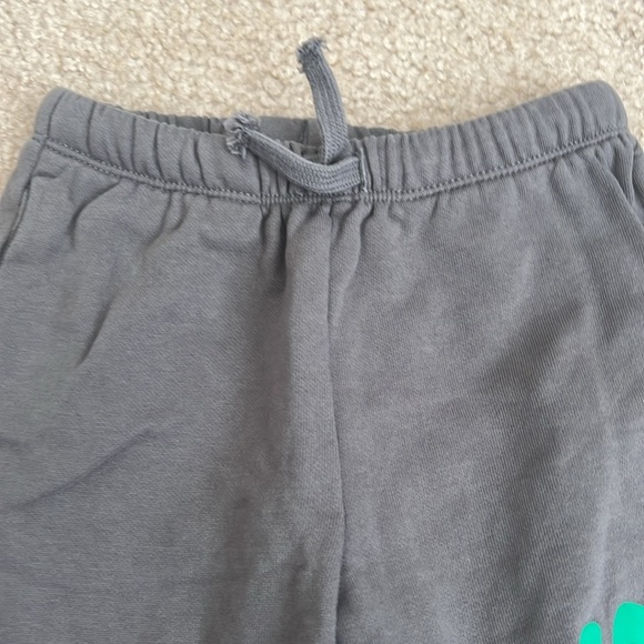 Disney Lion King Simba Jogger Sweatpants Gray Cartoon Character 18 months - Picture 3 of 5